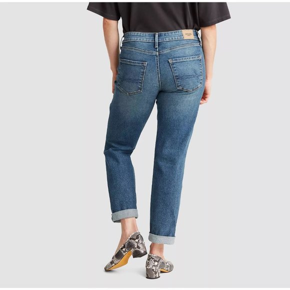 Denizen Levi's® Women's Mid-Rise Boyfriend Jeans - Picture 3 of 10